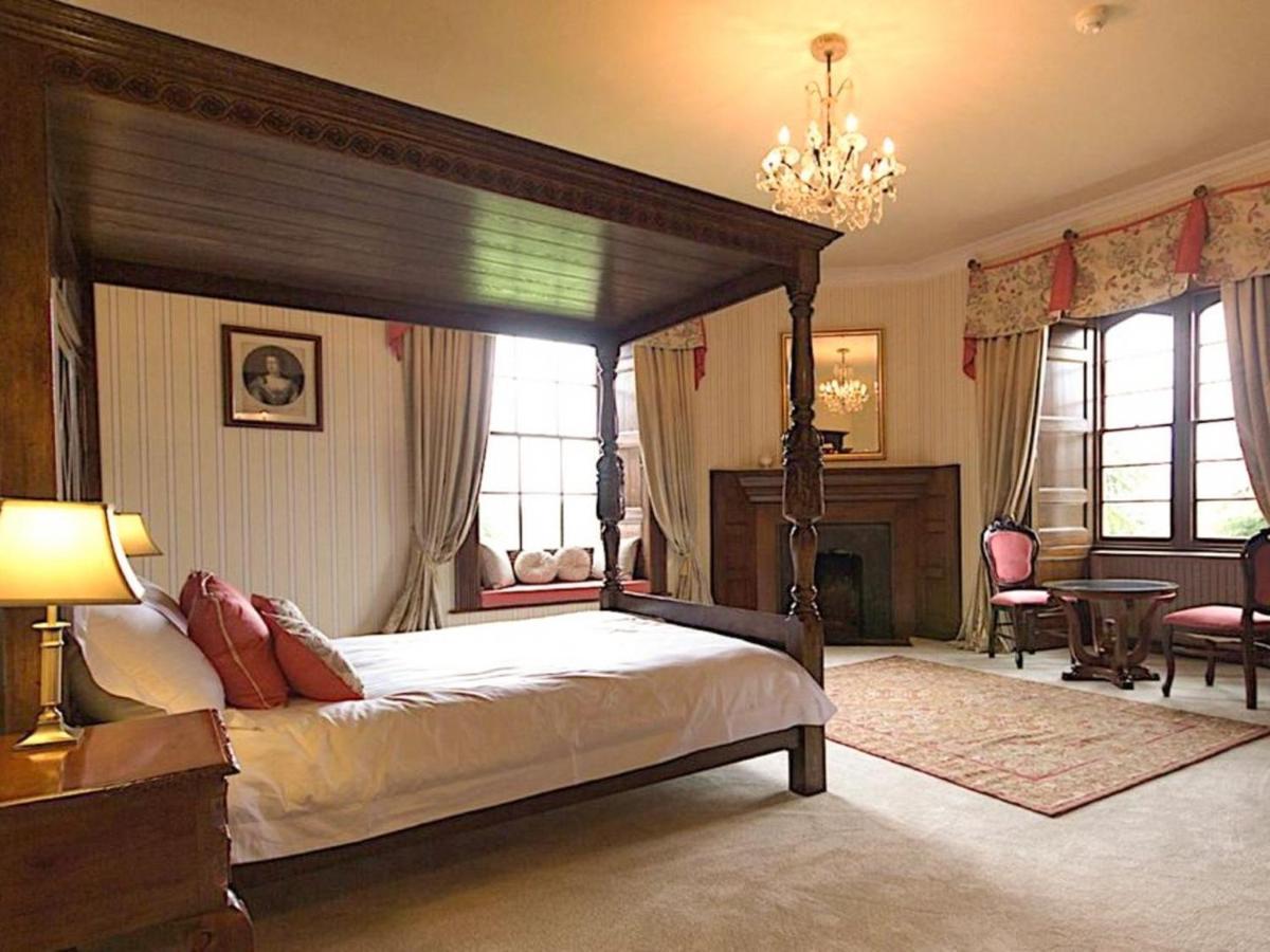 Вілла Hockwold Hall Hockwold cum Wilton Екстер'єр фото